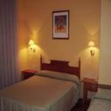 Hotel Orla 2*