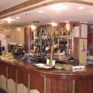 Hotel Orla 2*
