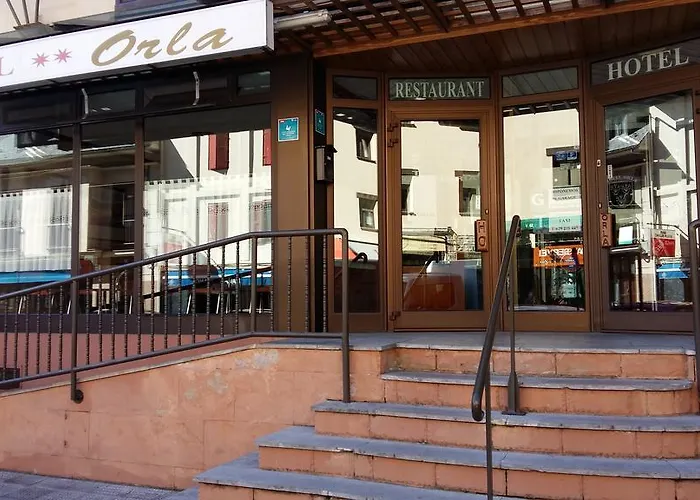 Отель Orla
